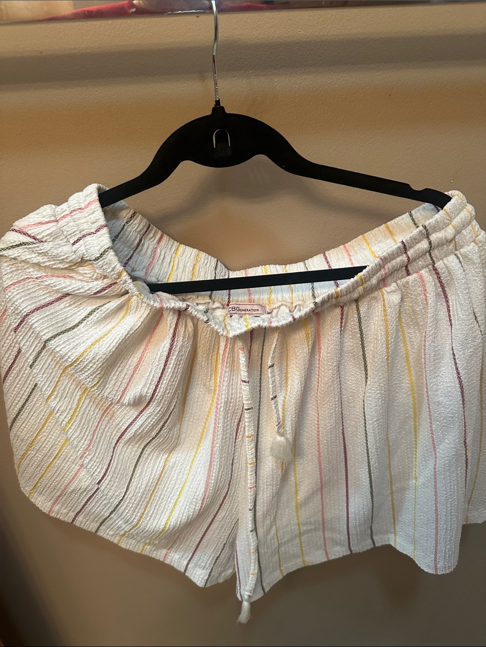 BCBGeneration White Textured Crop Top with Multicolor Pinstripes